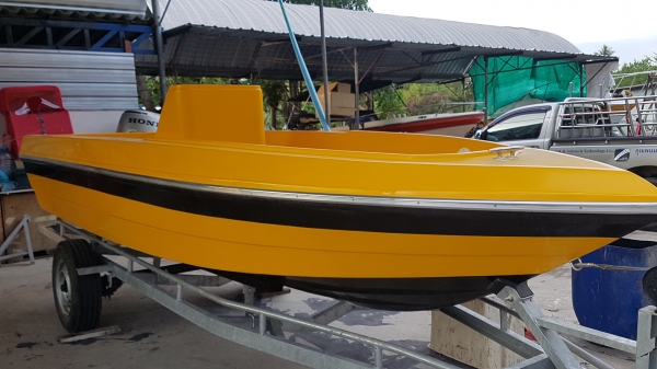 ขายเรือ 17 ฟุต ป้อมกลาง พร้อมอุปกรณ์ครบและเทเลอร์ ขายเรือ 17 ฟุต ป้อมกลาง พร้อมอุปกรณ์ครบและเทเลอร์