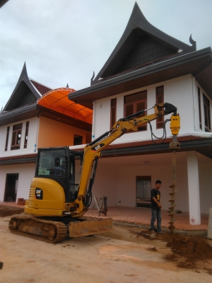 หัวเจาะสว่านแบคโฮ