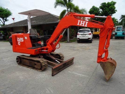 รถขุด IHI IS-25G2