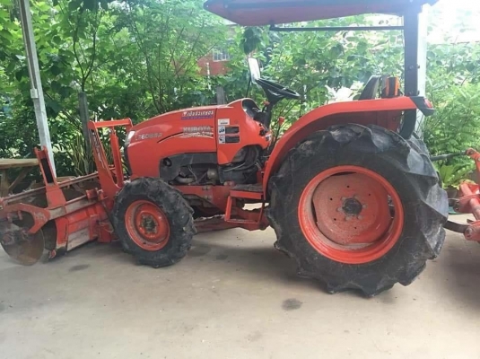 ขายคะ L3608SP สภาพเดิมๆ สีเดิมโรงงานทั้งคัน #รับประกันความสวย  #ใช้งาน900ช.ม #อุปกรณ์ต่อพ่วง3ชิ้น ใบดันหน้า+ผาน5ตราช้าง+โรตารี่ #ราคา370000บาท ต่อรองได้ มีบริการจัดส่งฟรี #สนใจติดต่อที่0906910337ต้า