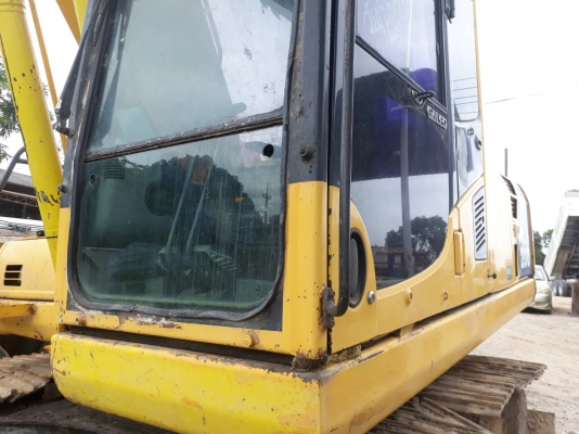 ขายรถแบคโฮ KOMATSU PC200-8 ขายรถแบคโฮ KOMATSU PC200-8