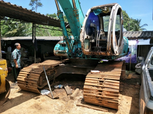 ขายรถแบคโฮ KOBELCO SK200-Vธรรมดา เอกสารเล่ม ราคา 480000