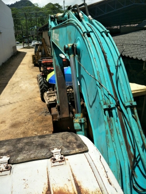 ขายรถแบคโฮ KOBELCO SK200-Vธรรมดา เอกสารเล่ม ราคา 480000