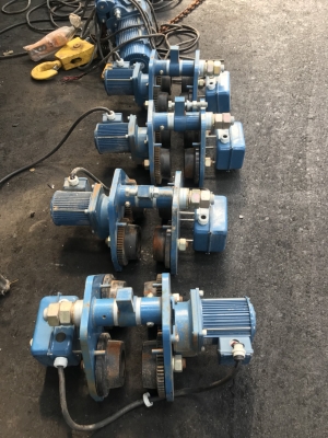 รอกโซ่ไฟฟ้ากุ๊กดองเกาหลีปี17พร้อมชุดเดินซ้ายขวาติดตั้งยังไม่ได้ใช้งานมึ4ชุดราคาชุดละ65,000บาท