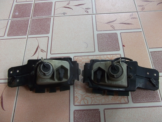 ไฟส่องเลี้ยว ของรถ NISSAN