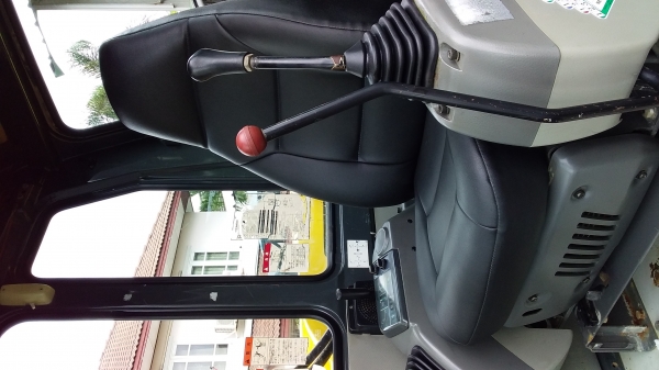 ต้องการขายรถขุดยี่ห้อ KOMATSU-PC60-7รถนอกนำเข้าจากญี่ปุ่น ต้องการขายรถขุดยี่ห้อ KOMATSU-PC60-7รถนอกนำเข้าจากญี่ปุ่น