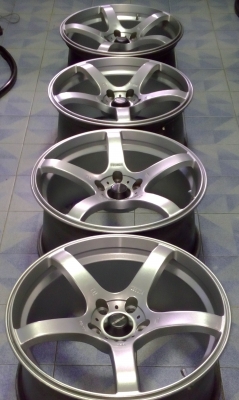 ล้อแม็กขอบ 18"