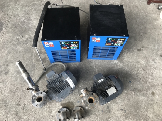 ขายชุดตู้ทำความเย็น พร้อมปั๊มน้ำร้อน Refrigerator dryer &amp; Pump ตู้ Omi 0.11Kw. 220V ไฟบ้าน ปั๊มน้ำขนาด 3.2HP. 380V สภาพสวย พร้อมใช้งาน มี 2ชุดครับ