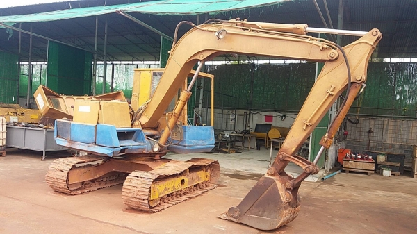 ขาย 225,000 KOMATSU pc 60-5 พร้อมไลหัวเจาะ เครื่องดี ปั๊มแรง เอวแน่น ช่วงล่างดี โซ่หนา รถสภาพพร้อมใช้งาน รถอยู่ ขอนแก่น 090-772-3710 090-772-3708 ขาย 225,000 KOMATSU pc 60-5 พร้อมไลหัวเจาะ เครื่องดี ปั๊มแรง เอวแน่น ช่วงล่างดี โซ่หนา รถสภาพพร้อมใช้งาน รถอยู่ ขอนแก่น 090-772-3710 090-772-3708
