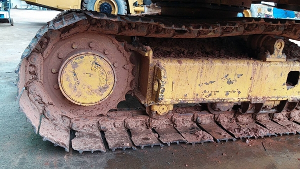 ขาย 225,000 KOMATSU pc 60-5 พร้อมไลหัวเจาะ เครื่องดี ปั๊มแรง เอวแน่น ช่วงล่างดี โซ่หนา รถสภาพพร้อมใช้งาน รถอยู่ ขอนแก่น 090-772-3710 090-772-3708 ขาย 225,000 KOMATSU pc 60-5 พร้อมไลหัวเจาะ เครื่องดี ปั๊มแรง เอวแน่น ช่วงล่างดี โซ่หนา รถสภาพพร้อมใช้งาน รถอยู่ ขอนแก่น 090-772-3710 090-772-3708