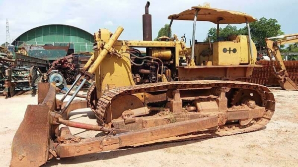 ขายเหมายกแพ็ค 3 คัน 390,000 บาท 1.KOMATSU pc60-5 2.KOMATSU pc40-3 3.แทรคเตอร์ D50-P ของดีราคาถูกรีบๆๆเลย ขายแยกก็ขายครับ รถอยู่ อุดรธานี 064-191-1112 ขายเหมายกแพ็ค 3 คัน 390,000 บาท 1.KOMATSU pc60-5 2.KOMATSU pc40-3 3.แทรคเตอร์ D50-P ของดีราคาถูกรีบๆๆเลย ขายแยกก็ขายครับ รถอยู่ อุดรธานี 064-191-1112