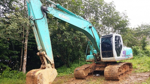 ขาย 890,000 KOBELCO SK 200-6 yn 07 ไฟฟ้าครบ เครื่องดี ปั้มแรง เอวแน่น ช่วงล่างเต็ม เอกสารอินวอยทร์ รถสวยพร้อมใช้ รถอยู่ จันทบุรี 090-772-3710 090-772-3708 ขาย 890,000 KOBELCO SK 200-6 yn 07 ไฟฟ้าครบ เครื่องดี ปั้มแรง เอวแน่น ช่วงล่างเต็ม เอกสารอินวอยทร์ รถสวยพร้อมใช้ รถอยู่ จันทบุรี 090-772-3710 090-772-3708