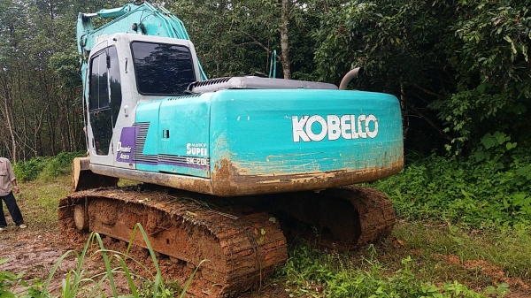 ขาย 890,000 KOBELCO SK 200-6 yn 07 ไฟฟ้าครบ เครื่องดี ปั้มแรง เอวแน่น ช่วงล่างเต็ม เอกสารอินวอยทร์ รถสวยพร้อมใช้ รถอยู่ จันทบุรี 090-772-3710 090-772-3708 ขาย 890,000 KOBELCO SK 200-6 yn 07 ไฟฟ้าครบ เครื่องดี ปั้มแรง เอวแน่น ช่วงล่างเต็ม เอกสารอินวอยทร์ รถสวยพร้อมใช้ รถอยู่ จันทบุรี 090-772-3710 090-772-3708