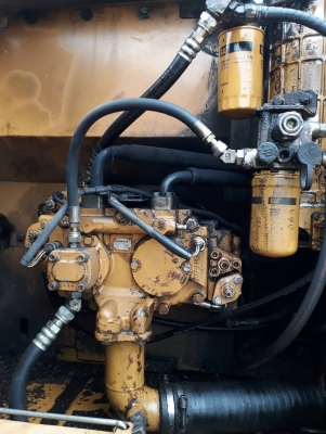 ขาย 1,350,000 CAT 320 D JAPAN ปี 2010 เล่มทะเบียน ทำงาน 16,000 ชม. ไฟฟ้าครบ เครื่องดี ปั้มแรง เอวแน่น ช่วงล่างแน่น รภสวยพร้อมใช้ รถอยู่ อยุธยา 090-772-3710 090-772-3708 ขาย 1,350,000 CAT 320 D JAPAN ปี 2010 เล่มทะเบียน ทำงาน 16,000 ชม. ไฟฟ้าครบ เครื่องดี ปั้มแรง เอวแน่น ช่วงล่างแน่น รภสวยพร้อมใช้ รถอยู่ อยุธยา 090-772-3710 090-772-3708