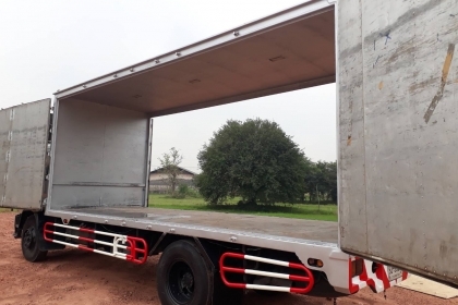 ตู้ 8บาน กว้าง2.45ม. ครัทชีกว้าง87ซมยาว6.5ม. สูง2.5ม. สภาพสวยสวย ศุภากร 081-1903107,089-5367218 ตู้ 8บาน กว้าง2.45ม. ครัทชีกว้าง87ซมยาว6.5ม. สูง2.5ม. สภาพสวยสวย ศุภากร 081-1903107,089-5367218