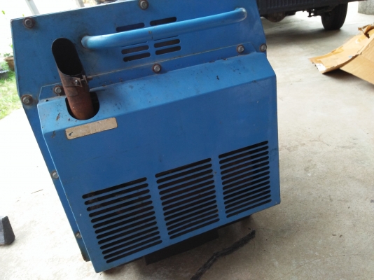 ขายเครื่องเชื่อมสนามพร้อมปั่นไฟฟ้าดีเซล 5kvaเชื่อมในตัว180Amp CATS ขายเครื่องเชื่อมสนามพร้อมปั่นไฟฟ้าดีเซล 5kvaเชื่อมในตัว180Amp CATS