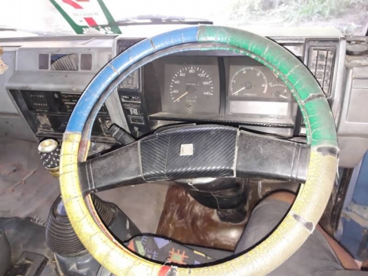 ISUZU NPR 115