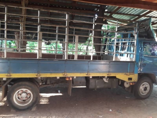 ISUZU NPR 115 ISUZU NPR 115