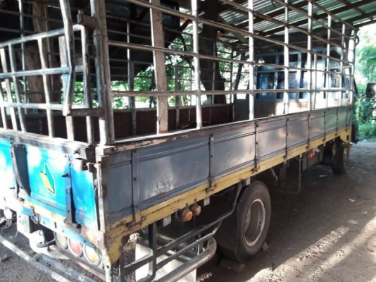 ISUZU NPR 115