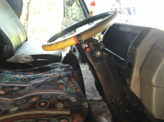 ISUZU NPR 115