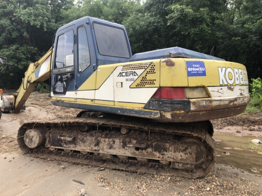 ขายด่วน แม็คโคร KOBELCO SK200 MART III สภาพสวยพร้อมใช้งาน เครืองปั้มดีเยี่ยม สนใจสอบถาม 093 0764943  คุณ ตั้ม