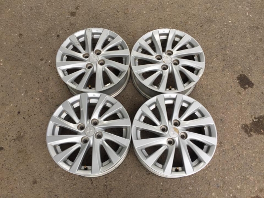ขายล้อแม็ก Mitsubishi Attrage รุ่น Top ขอบ 15 4 ล้อ ราคา 3,500 บาท ขายล้อแม็ก Mitsubishi Attrage รุ่น Top ขอบ 15 4 ล้อ ราคา 3,500 บาท