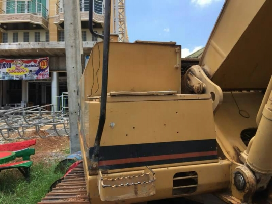 ขาย แม็คโคร  CAT 320 V2  สภาพสวยพร้อมใช้งาน