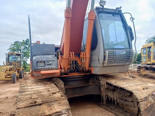 ขายด่วน แบ็คโฮ ZX200-1 บูมยาว PC200 สภาพพร้อมใช้งาน