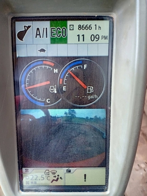 ขายด่วน แบคโฮ HITACHI ZX200-5G สภาพดี พร้อมใช้งาน ติดต่อ 085-2277316