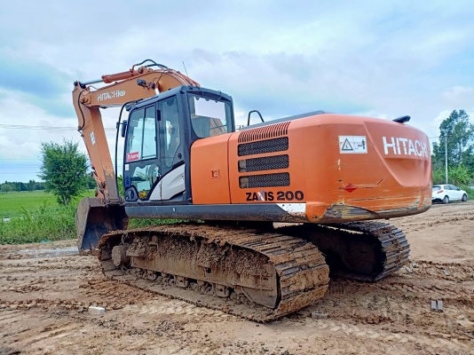 ขายด่วน แบคโฮ HITACHI ZX200-5G สภาพดี พร้อมใช้งาน ติดต่อ 085-2277316