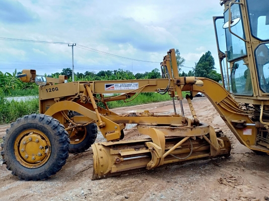 ขายด่วน รถเกรด MITSUBISHI MG100 สภาพดี พร้อมใช้งาน ติดต่อ 085-2277316 ขายด่วน รถเกรด MITSUBISHI MG100 สภาพดี พร้อมใช้งาน ติดต่อ 085-2277316