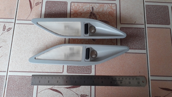 ไฟส่องสว่างภายในรถ ด้านหลัง BMW E39