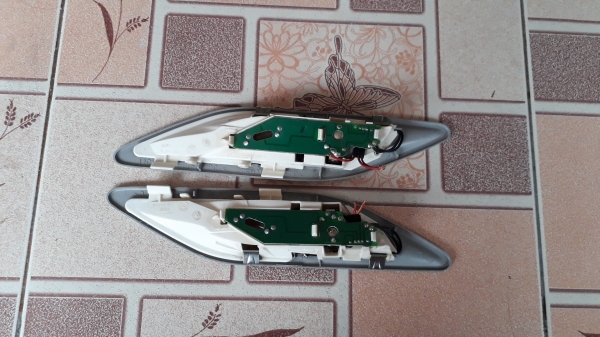 ไฟส่องสว่างภายในรถ ด้านหลัง BMW E39