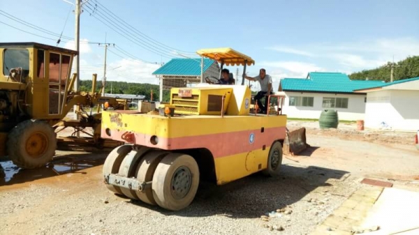 รถบด+รถเกรด