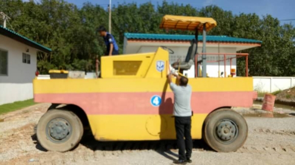 รถบด+รถเกรด