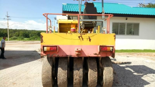 รถบด+รถเกรด