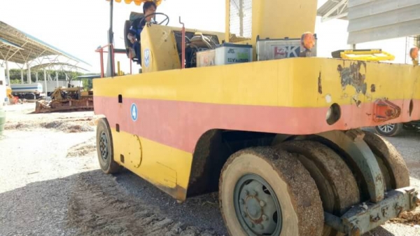 รถบด+รถเกรด