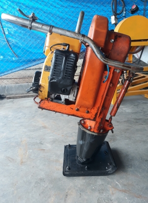 เครื่องตบดินแบบกระโดด(มือสองญี่ปุ่น) ขอบคุณลูกค้าทางรังสิตนะครับส่งสินค้าเรียบร้อยแล้วนะครับ