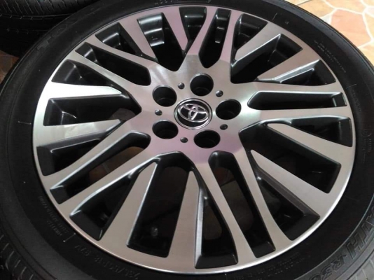 ล้อแท้ Toyota Alphard Vellfire ขอบ 18 พร้อมยาง Toyo Tranpath R30 235 50 18 ผลิตปี 2016 สภาพสวยๆ ขายถ