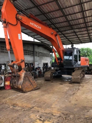 ขาย 1,190,000  HITACHI ZX 350-3G เล่มทะเบียน  ทำงาน 17,xxx ชม. เครื่องดี ปั้มแรง โช่หนา เอวแน่น ไฟฟ้าครบ รถพร้อมใช้งาน รถอยู่ เพชรบูรณ์   090-772-3710 090-772-3708