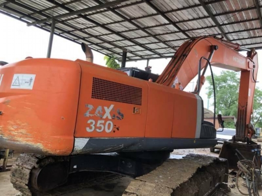 ขาย 1,190,000  HITACHI ZX 350-3G เล่มทะเบียน  ทำงาน 17,xxx ชม. เครื่องดี ปั้มแรง โช่หนา เอวแน่น ไฟฟ้าครบ รถพร้อมใช้งาน รถอยู่ เพชรบูรณ์   090-772-3710 090-772-3708