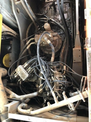 ขาย 1,190,000  HITACHI ZX 350-3G เล่มทะเบียน  ทำงาน 17,xxx ชม. เครื่องดี ปั้มแรง โช่หนา เอวแน่น ไฟฟ้าครบ รถพร้อมใช้งาน รถอยู่ เพชรบูรณ์   090-772-3710 090-772-3708