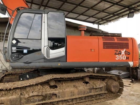 ขาย 1,190,000  HITACHI ZX 350-3G เล่มทะเบียน  ทำงาน 17,xxx ชม. เครื่องดี ปั้มแรง โช่หนา เอวแน่น ไฟฟ้าครบ รถพร้อมใช้งาน รถอยู่ เพชรบูรณ์   064-191-1112