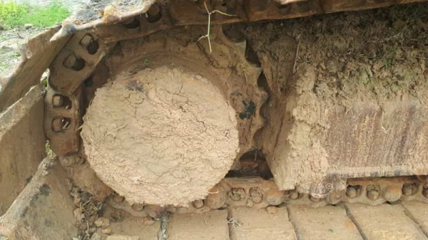 ขาย 885,000 KOBELCO SK 200 MARK 6 YN 07 ทำงาน 17,xxx ชม เครื่องดี ปั้มแรง โช่หนา(แต่บูคแตก) เอวแน่น ไฟฟ้ครบ เอกสารเล่มทะเบียน รถอยู่ นางรอง บุรีรัมย์ 090-772-3710 000-772-3708 ขาย 885,000 KOBELCO SK 200 MARK 6 YN 07 ทำงาน 17,xxx ชม เครื่องดี ปั้มแรง โช่หนา(แต่บูคแตก) เอวแน่น ไฟฟ้ครบ เอกสารเล่มทะเบียน รถอยู่ นางรอง บุรีรัมย์ 090-772-3710 000-772-3708