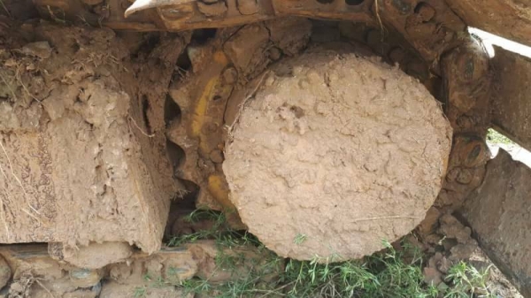 ขาย 885,000 KOBELCO SK 200 MARK 6 YN 07 ทำงาน 17,xxx ชม เครื่องดี ปั้มแรง โช่หนา(แต่บูคแตก) เอวแน่น ไฟฟ้ครบ เอกสารเล่มทะเบียน รถอยู่ นางรอง บุรีรัมย์ 064-191-1112 ขาย 885,000 KOBELCO SK 200 MARK 6 YN 07 ทำงาน 17,xxx ชม เครื่องดี ปั้มแรง โช่หนา(แต่บูคแตก) เอวแน่น ไฟฟ้ครบ เอกสารเล่มทะเบียน รถอยู่ นางรอง บุรีรัมย์ 064-191-1112