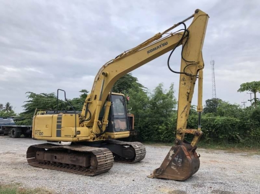 ขาย 985,000 KOMATSU pc 130-6 K สภาพเก่านอก 1 ปี 8,xxx ชั่วโมง บูมอามยาวพิเศษ  เครื่อง ขมิ้น มีลายหัวเจาะ เครื่องดี ปั้มแรง โซ่หนา เอวแน่น ไฟฟ้าครบ สภาพพร้อมใช้ เอกสารอินวอยทร์ รถอยู่ นครปฐม 090-772-3710 090-772-3708