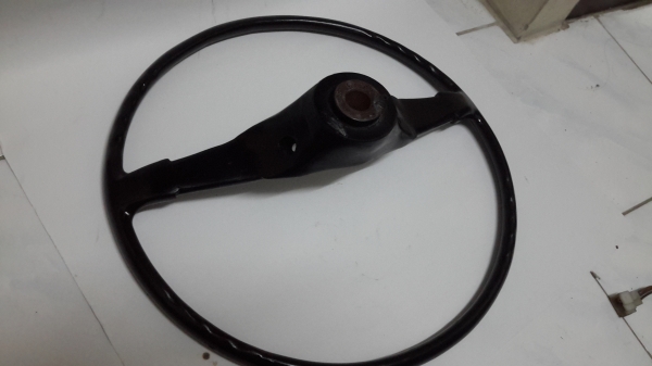 ขาย พวงมาลัย volvo 122 Amazon ครบชุด ขาย พวงมาลัย volvo 122 Amazon ครบชุด