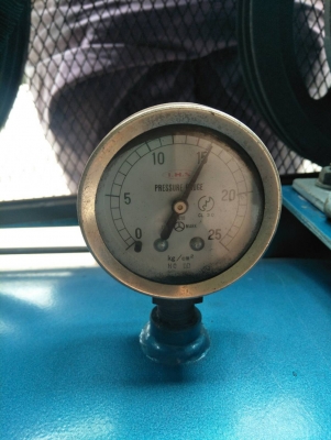 ขายปั๊มลม iwata เก่าญี่ปุ่น