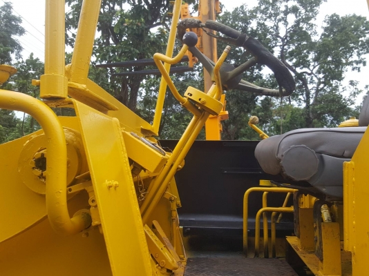 ขาย รถตัก KOMATSU JH30 เช็คใหม่พร้อมใช้งาน