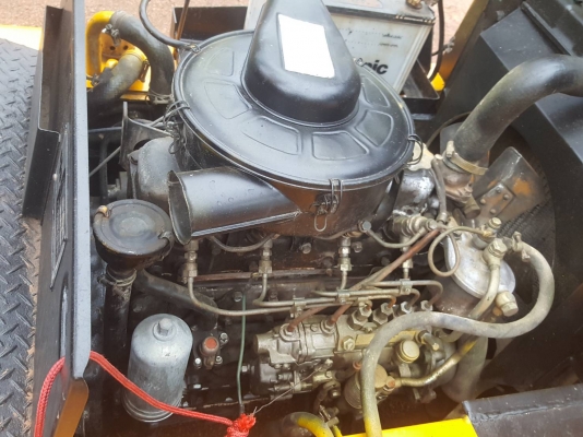 ขาย ฟอร์คลิฟต์ 2 ตัน KOMATSU FD20-6 เครื่องยนต์ดีเซล รถพร้อมใช้งานครับ